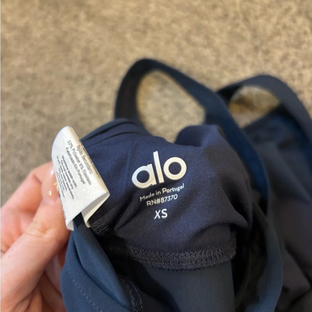 Alo Yoga Cutout Sports Bra